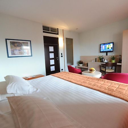 Hotel Donatello Imola Dış mekan fotoğraf