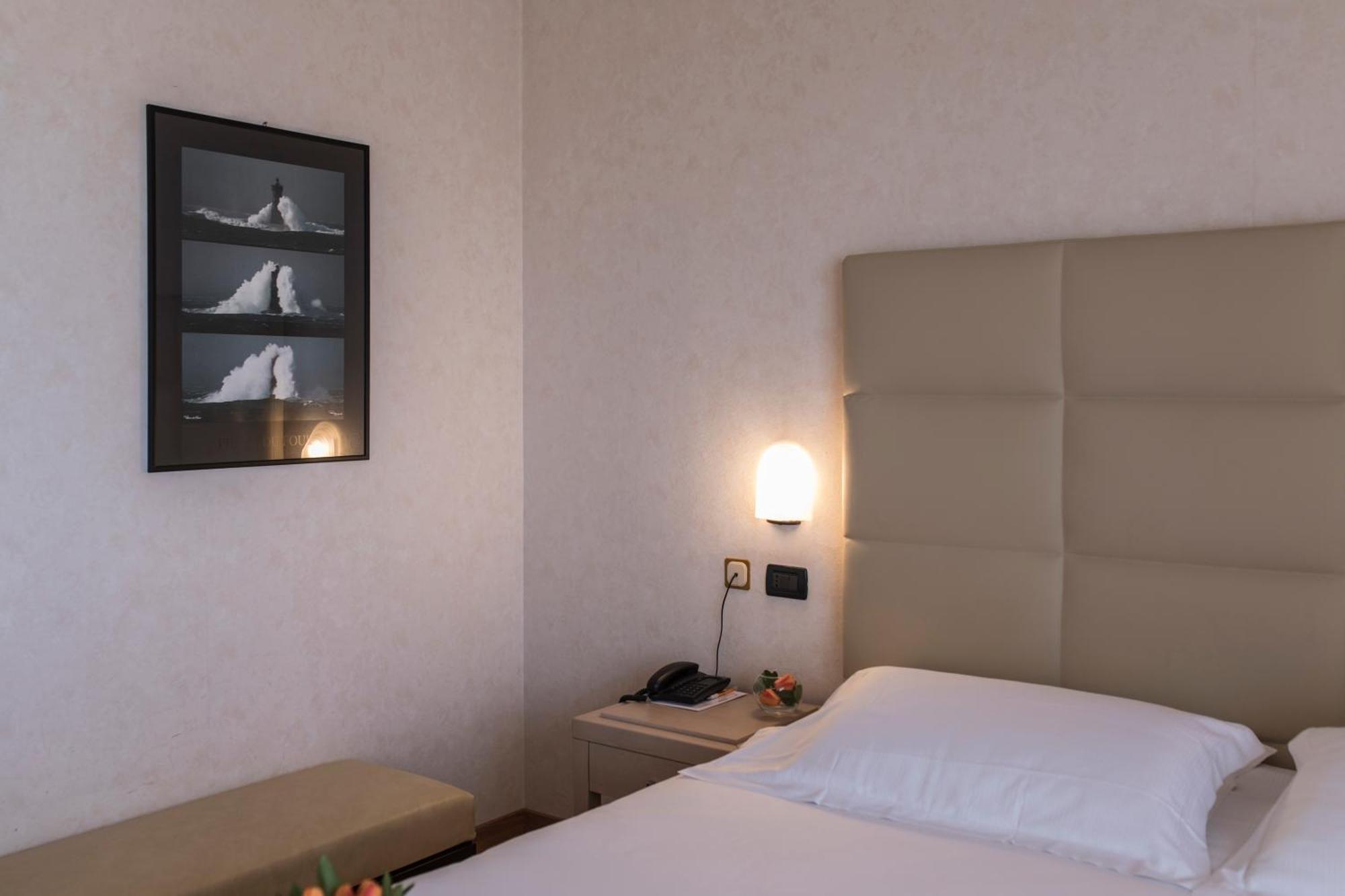 Hotel Donatello Imola Dış mekan fotoğraf