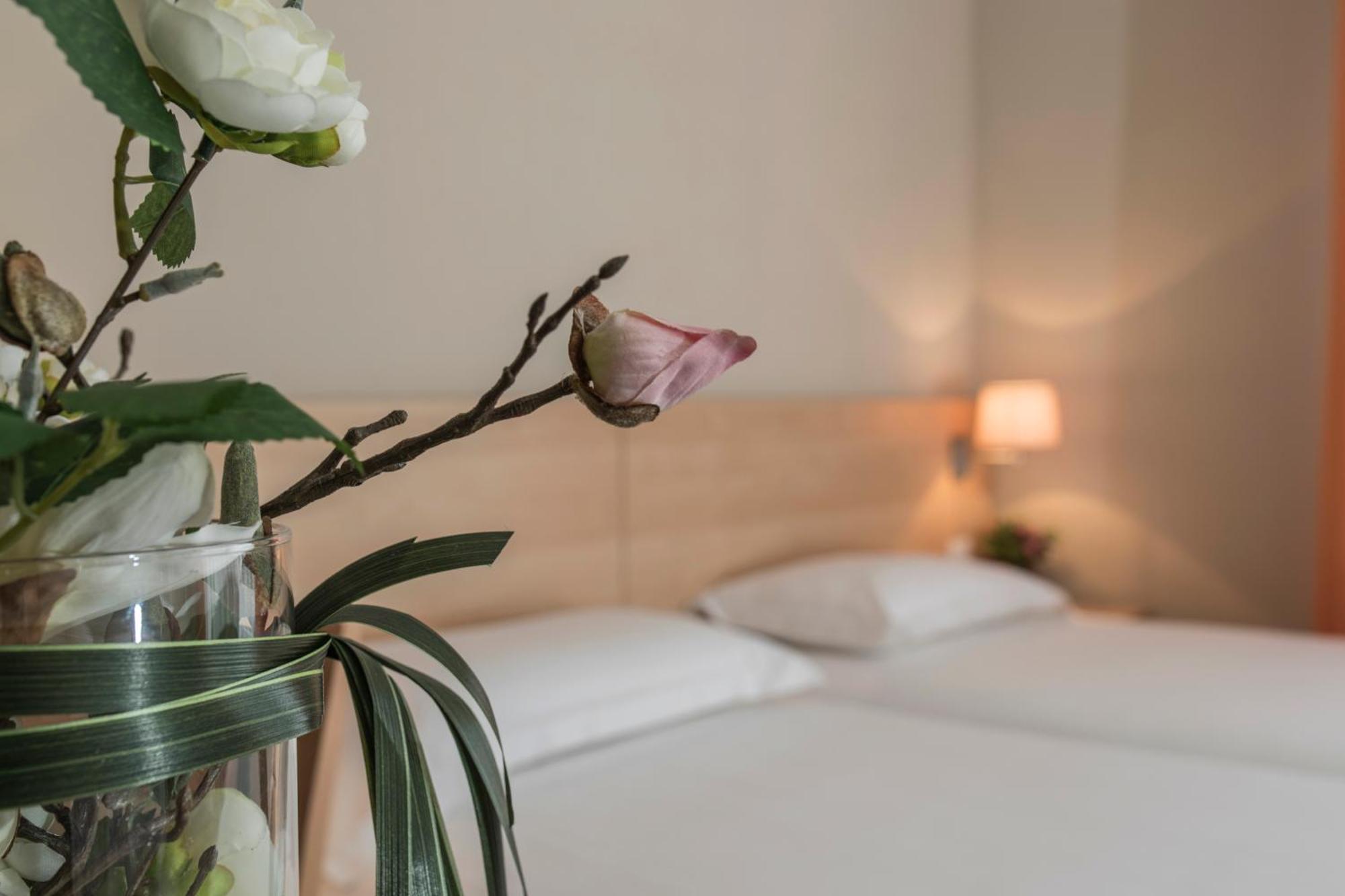 Hotel Donatello Imola Dış mekan fotoğraf