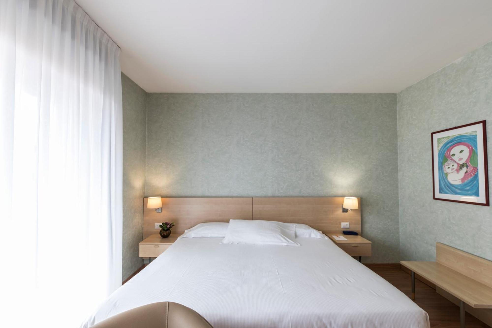 Hotel Donatello Imola Dış mekan fotoğraf