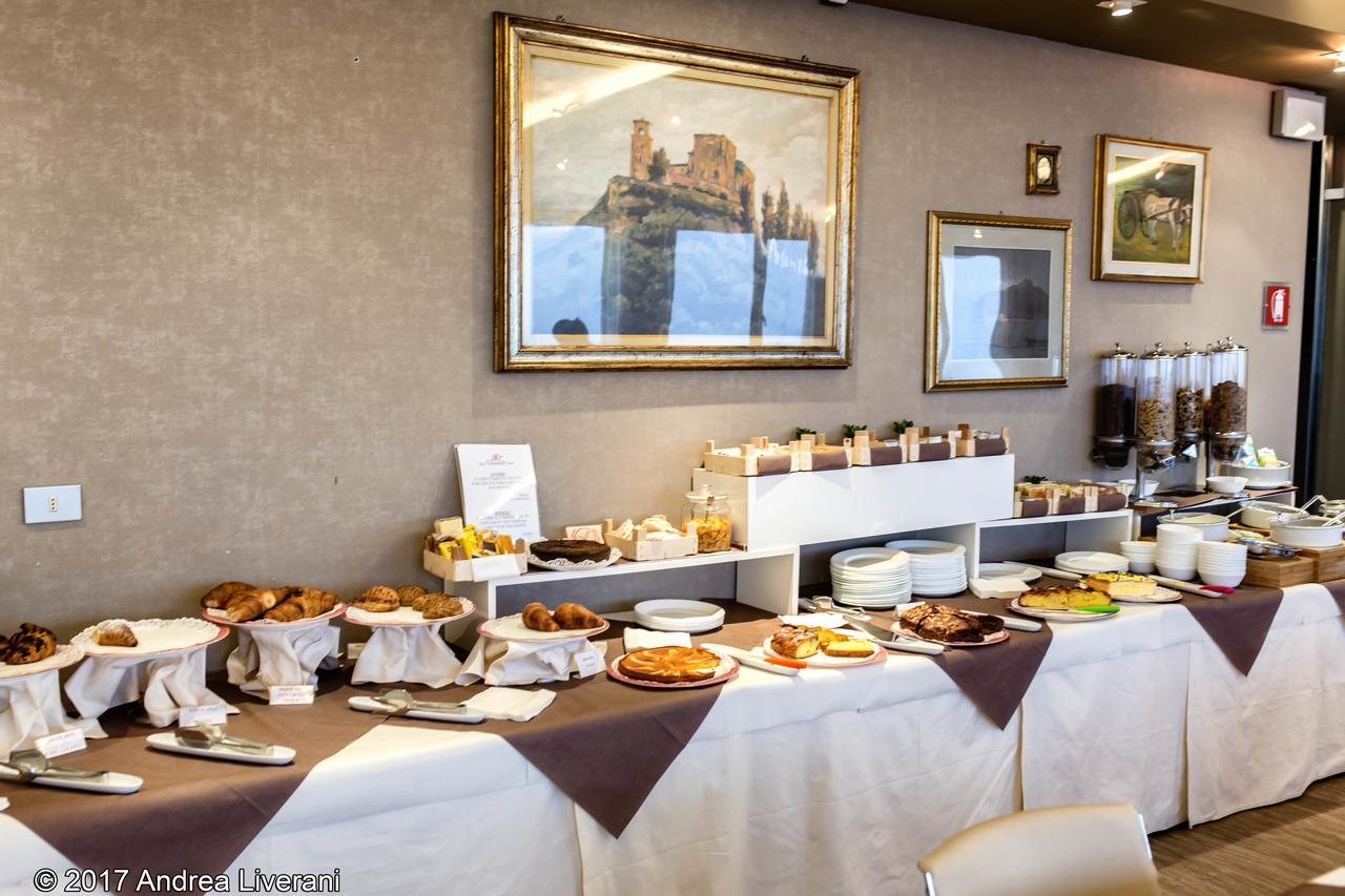 Hotel Donatello Imola Dış mekan fotoğraf