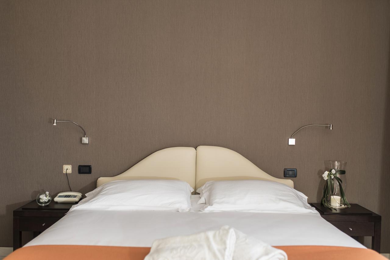 Hotel Donatello Imola Dış mekan fotoğraf