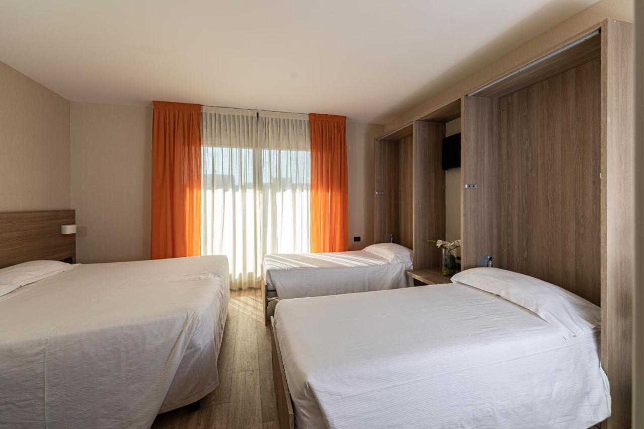 Hotel Donatello Imola Dış mekan fotoğraf